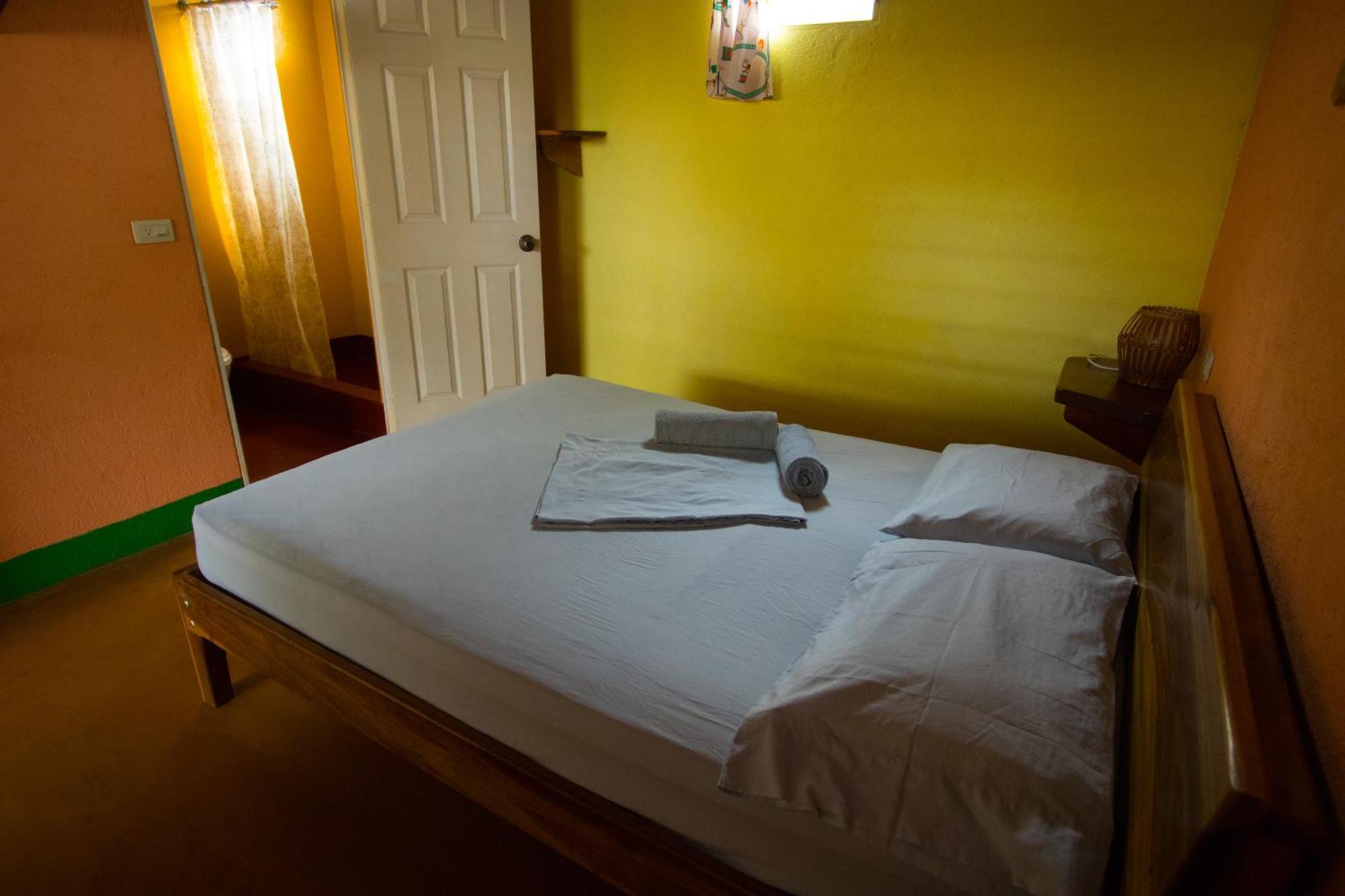 Hostel Life Is Good Moyogalpa Bagian luar foto