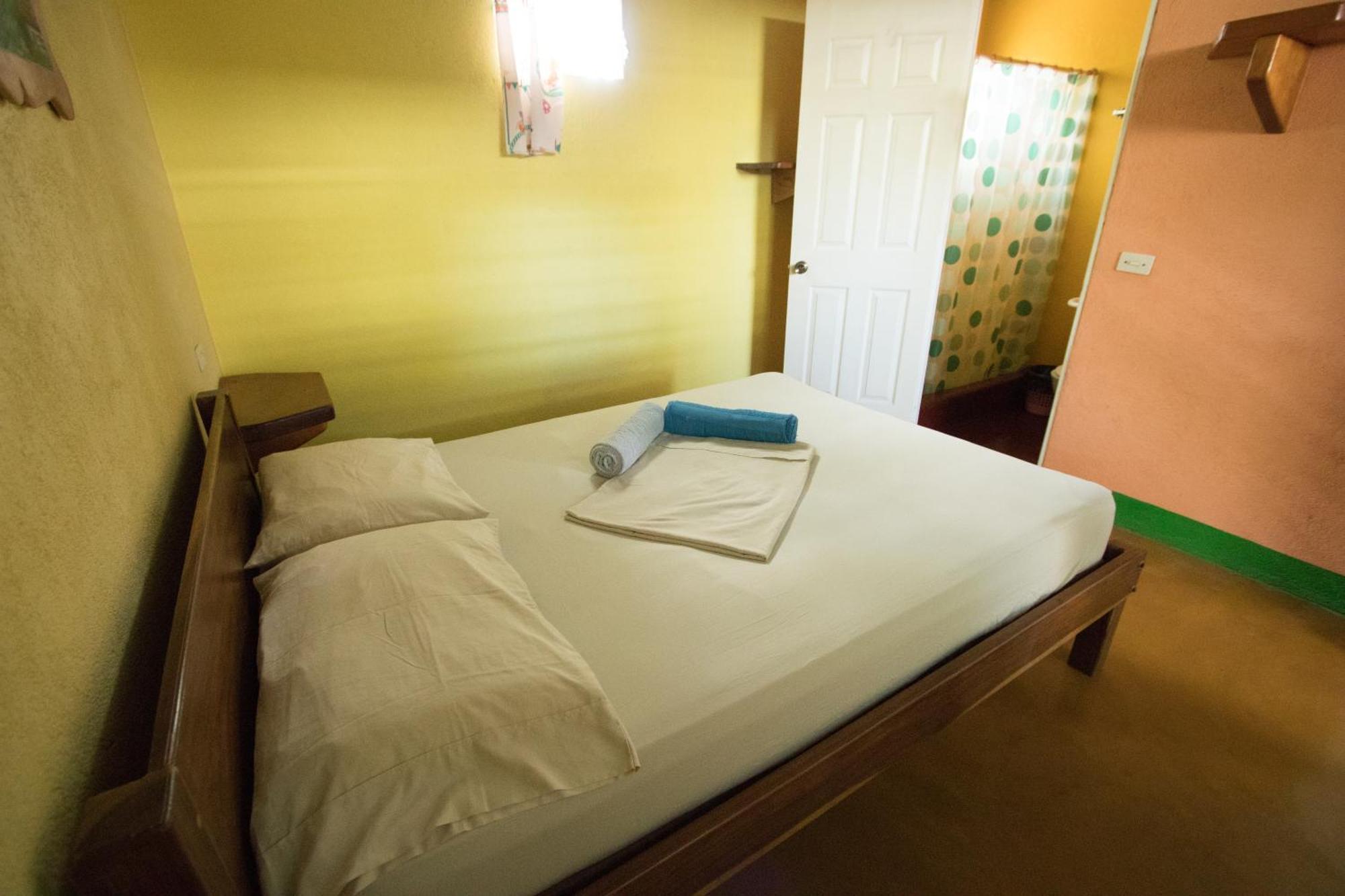 Hostel Life Is Good Moyogalpa Bagian luar foto